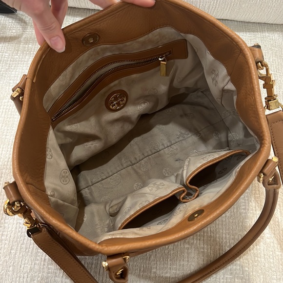 Authentic Tory Burch Bag - Picture 4 of 8